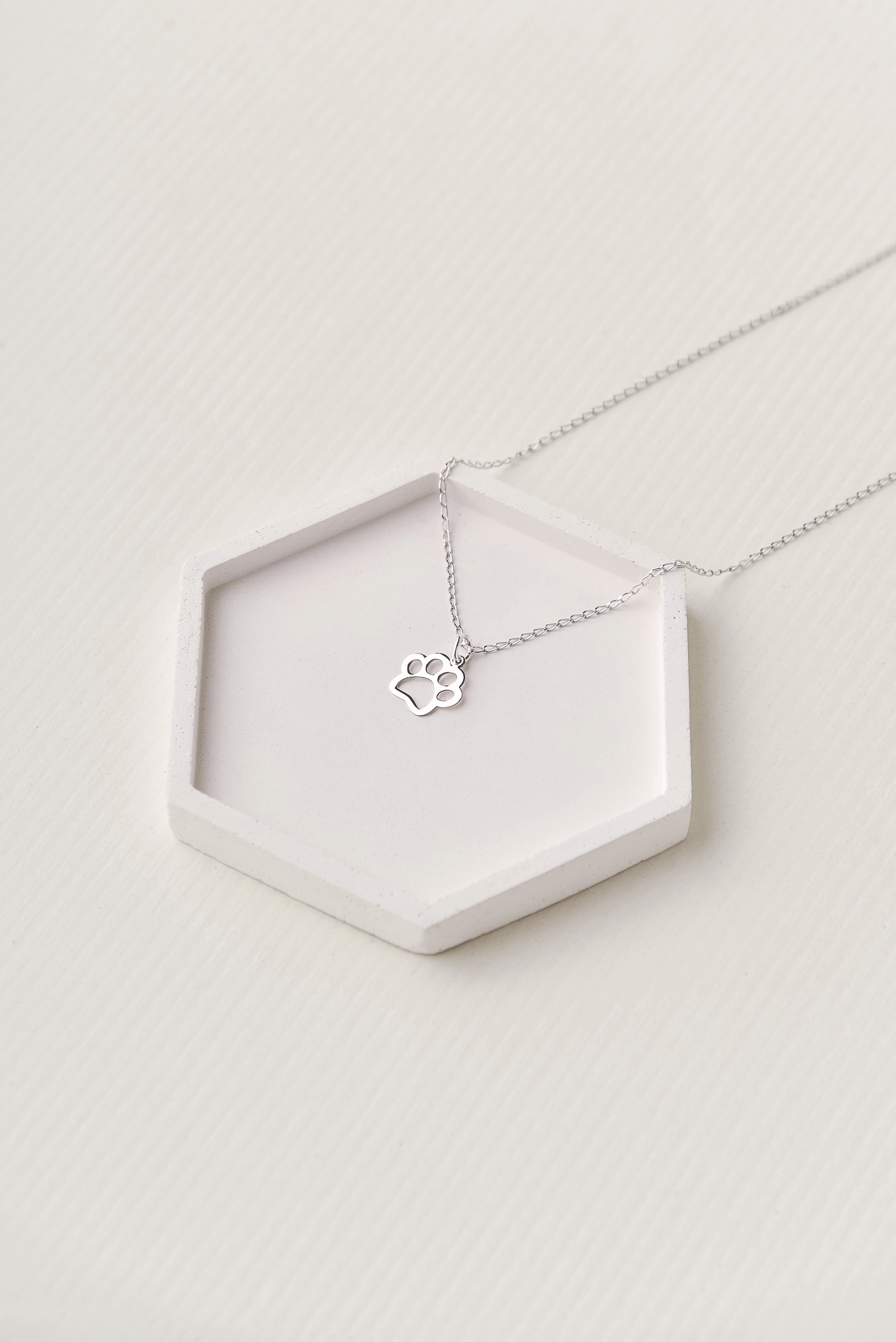 Vela Puente arcoíris concreto + collar